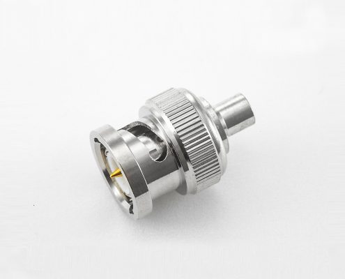 BNC 公頭直式焊接半柔/半剛-3電纜